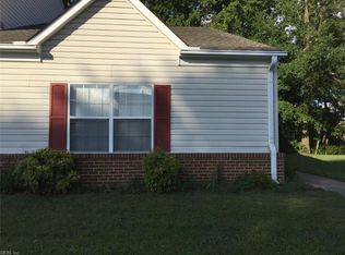209 Wrought Iron Bnd, Yorktown, VA 23693