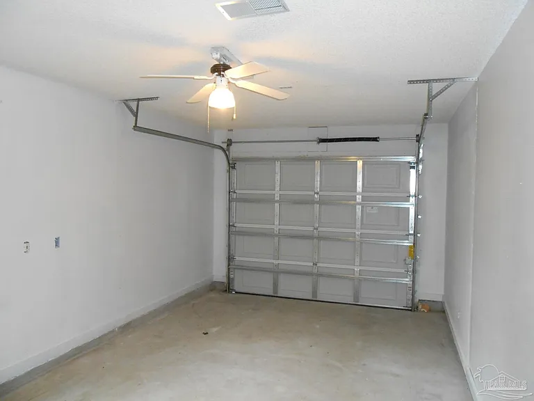 1921 Merlin Rd — Photo 13