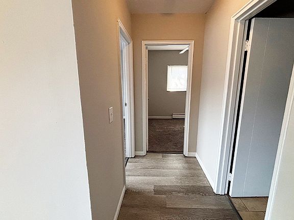 4th image of 550 Lowell Ave APT 9
