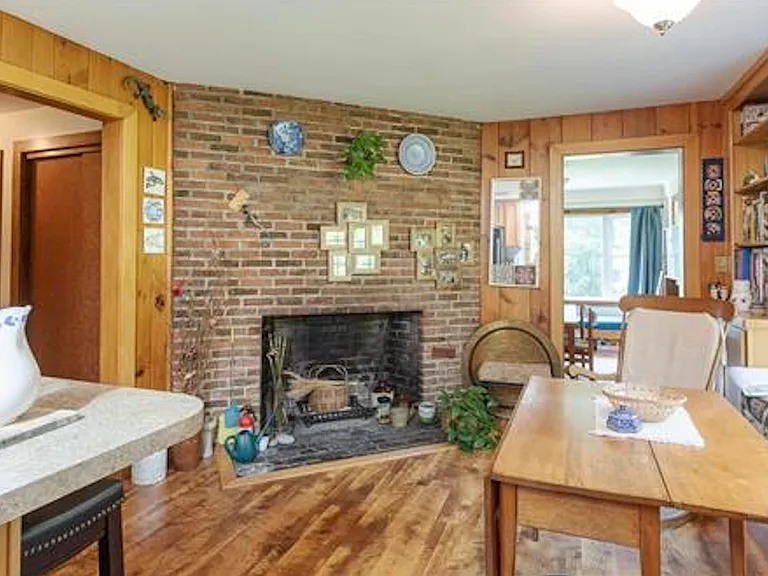 51 Prospect Hill Rd — Photo 13