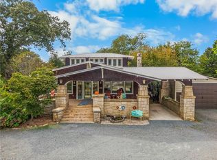 637 Stokesburg Rd, Walnut Cove, NC 27052