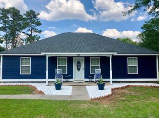 104 Unicoi Ct, Leesburg, GA 31763