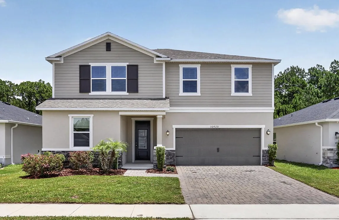 5 bed, 3.0 bath, 2672 sqft, $3,100 — Photo 2