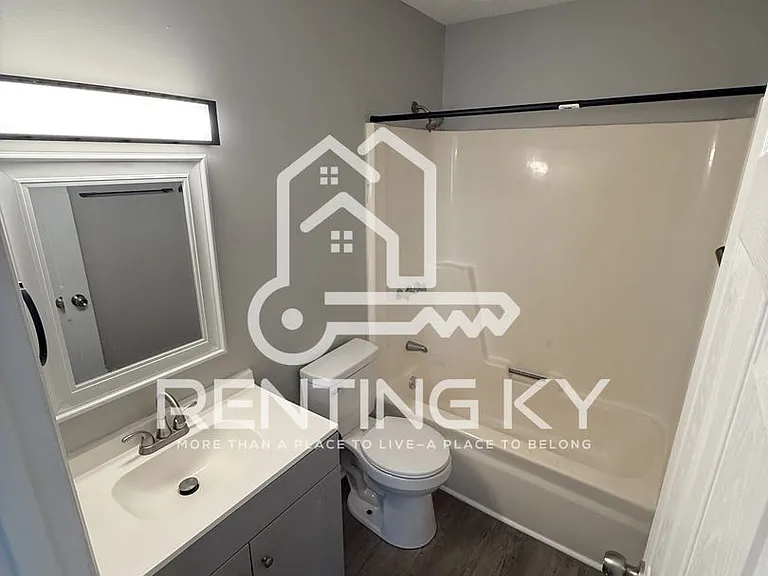 1644 Foxhaven Dr — Photo 3