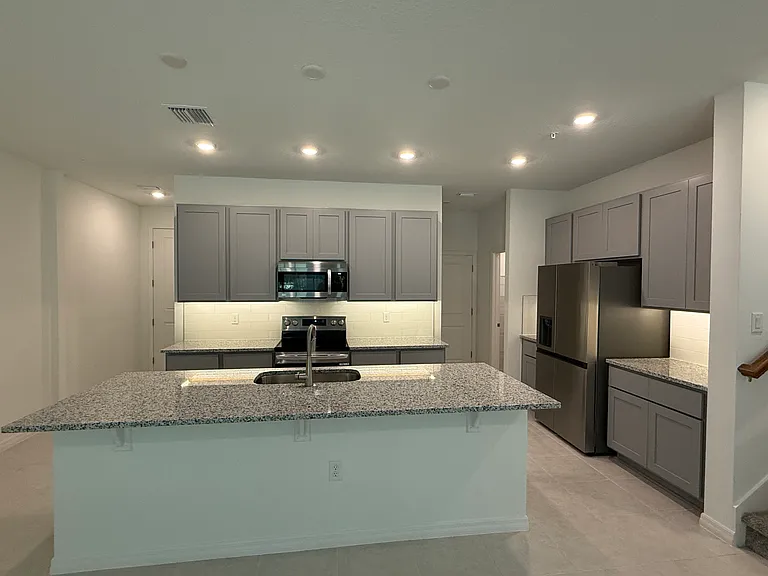5221 Luisa Ct — Photo 6