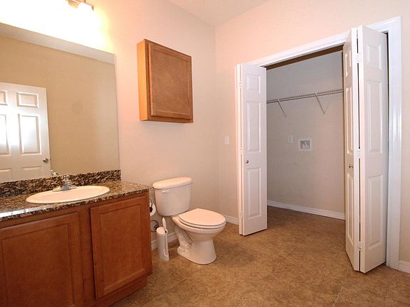 5th image of 1460 Bentley Cir