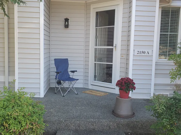 2150 Charles St Unit A, Dupont, WA 98327