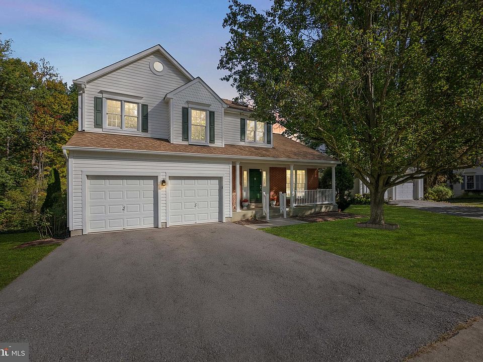1st image of 23 Franklin Tree Ct