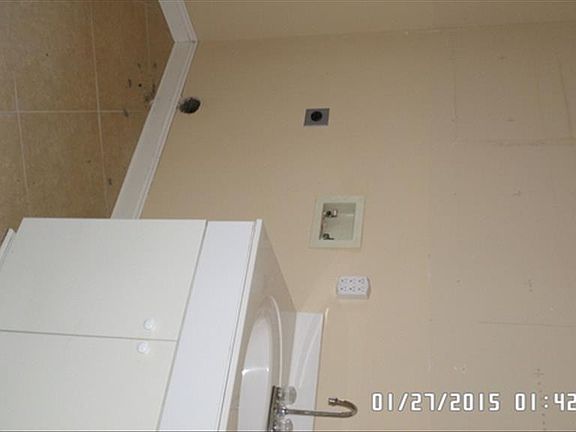 4th image of 118 Old South Dr