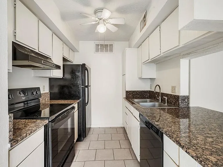 4441 Old College Rd #3101 — Photo 4
