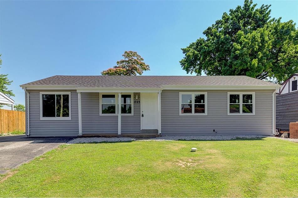 1st image of 1723 Leaf Crest Dr