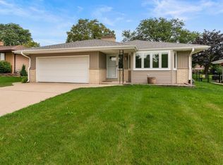 1820 Beech St, South Milwaukee, WI 53172