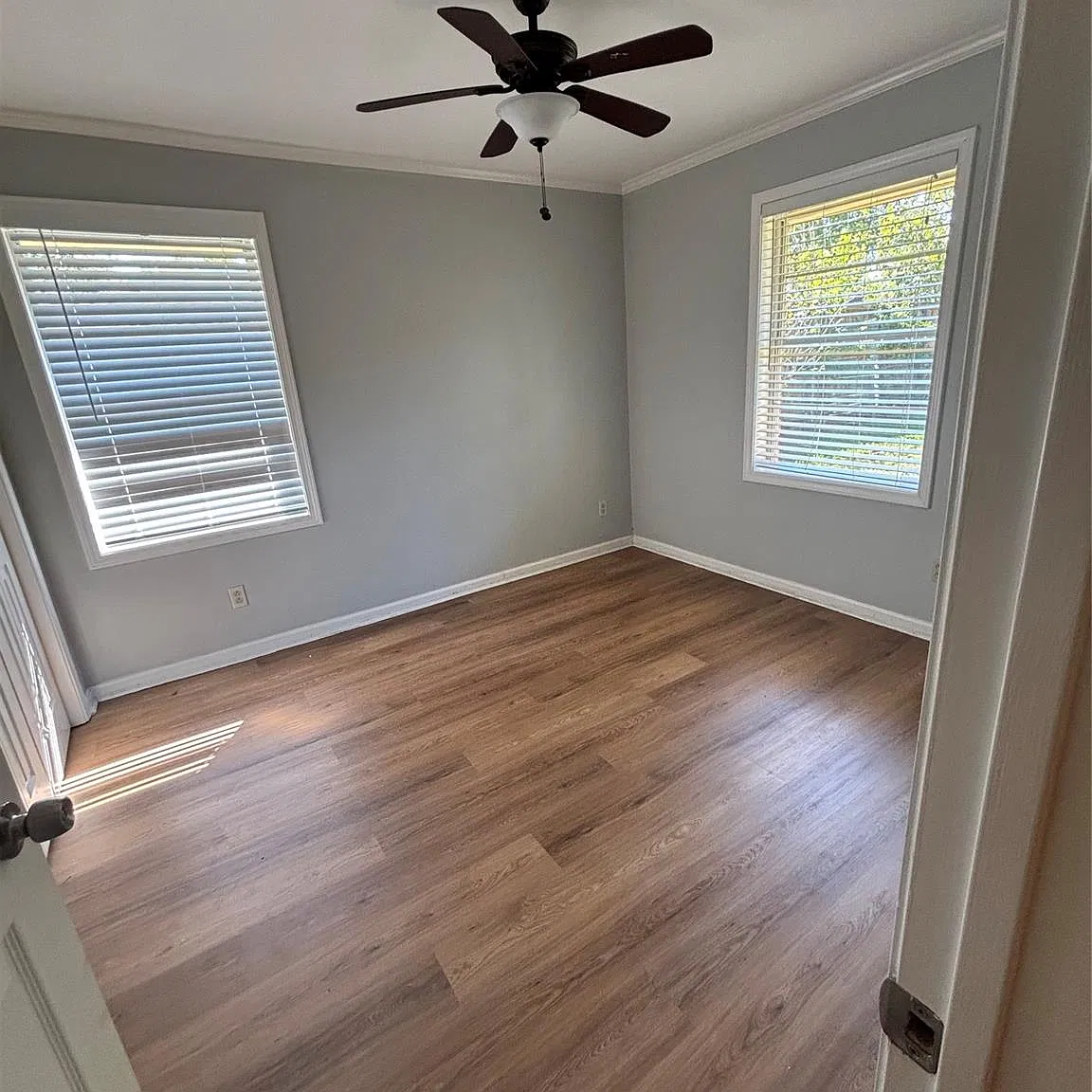 3 bed, 1.0 bath, 1481 sqft, $1,795 — Photo 3
