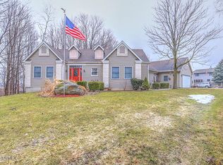 5050 Wilson Ave SW, Grandville, MI 49418
