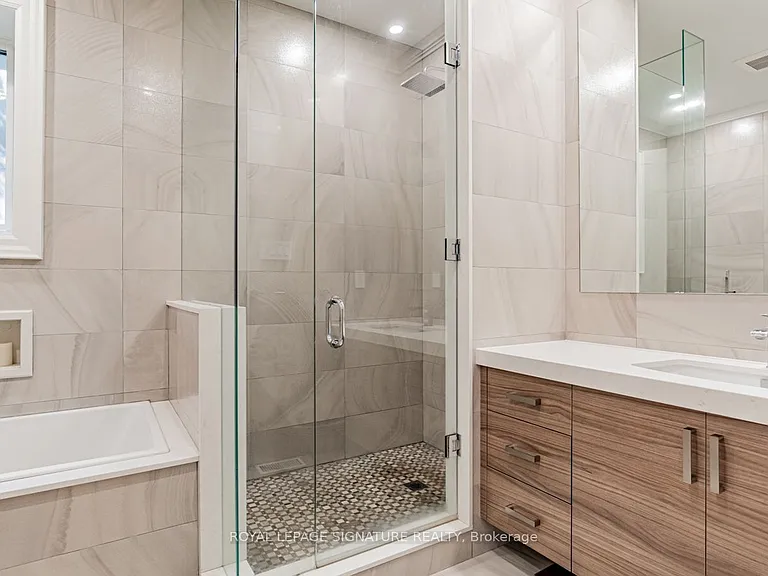 7 Blaine Dr — Photo 22
