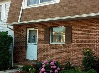 574 Valley St, Summerdale, PA 17093