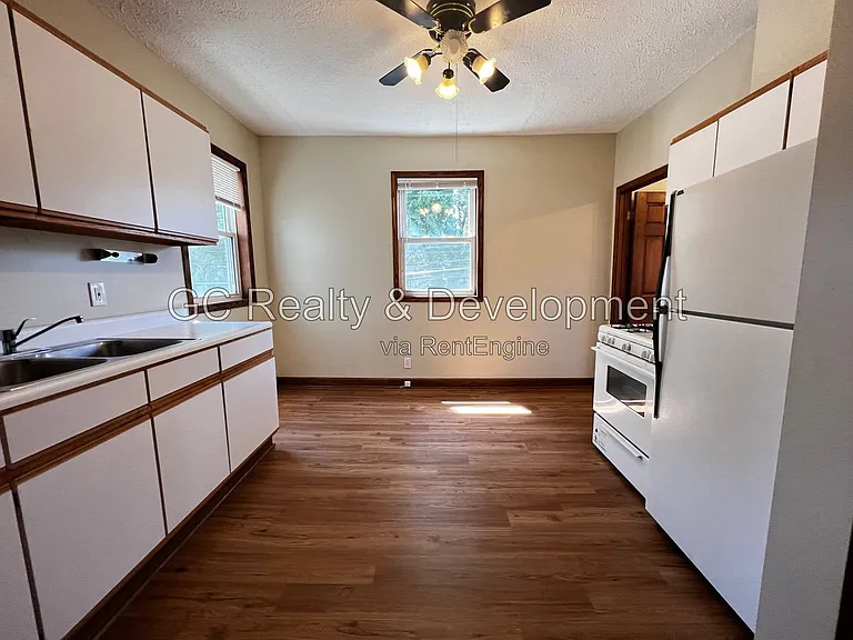1115 W Patterson Ave #2R — Photo 3