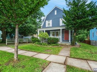 97 Willowdale Ave, Montclair, NJ 07042