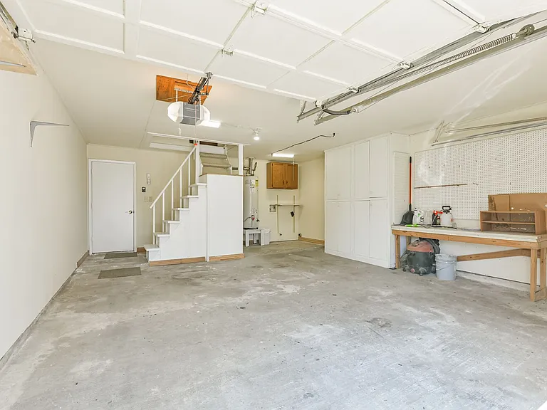 23227 Briarcreek Blvd — Photo 32