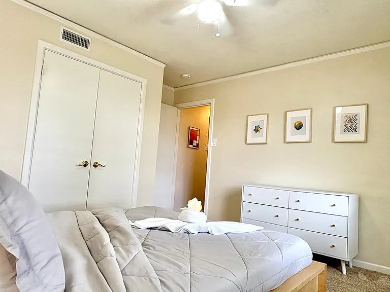 5462 Anita St — Photo 13