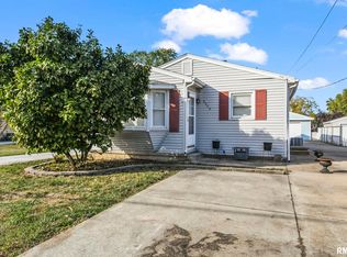 3309 E Carpenter St, Springfield, IL 62702