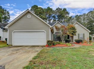 3472 Summit Creek Ln, Loganville, GA 30052