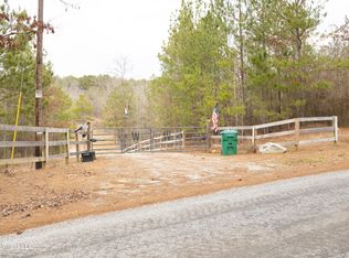 325 Corinth Rd, Carthage, MS 39051