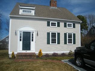 31 Dillingham Ave, Sandwich, MA 02563