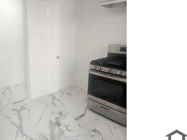 5714 S Manhattan Pl, Los Angeles, CA 90062