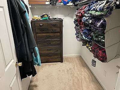 3rd image of 304 Avalon Pl