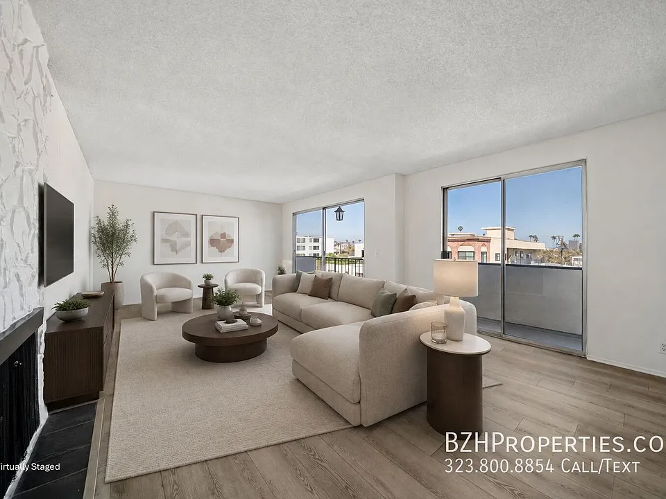 333 S Elm Dr #304