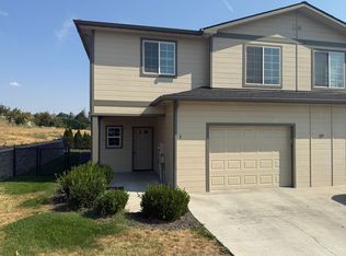 217 N 76th Ave, Yakima, WA 98908