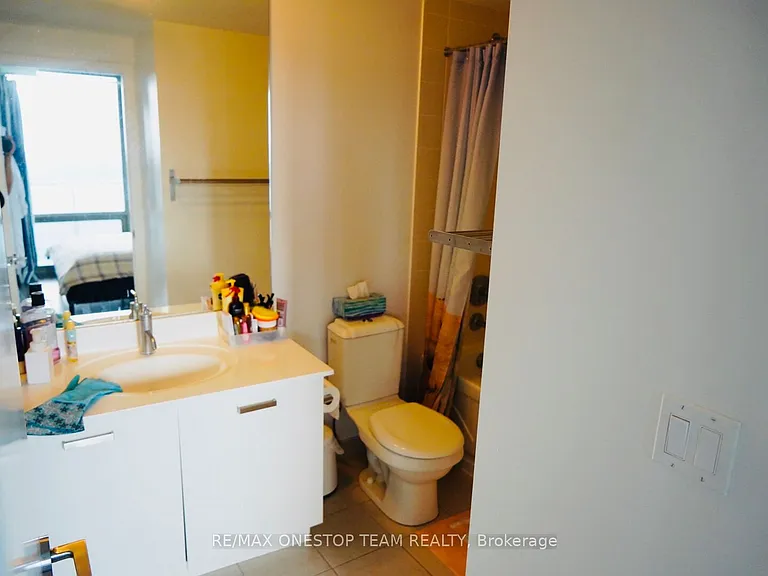 832 Bay St #1603 — Photo 10