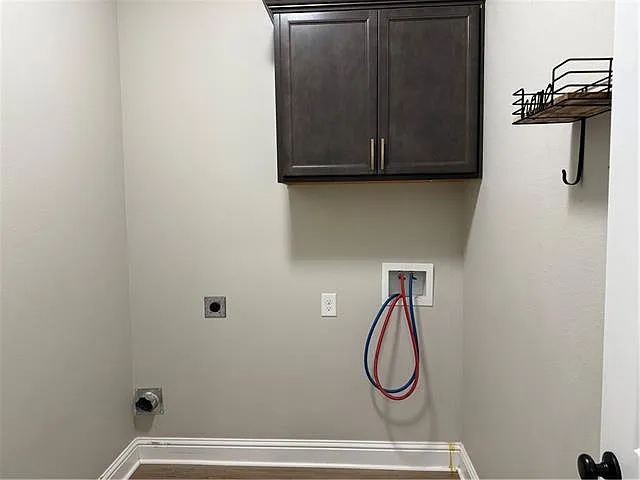 557 Claiborne Trails Dr — Photo 29