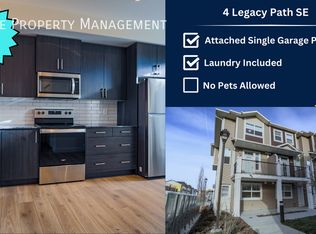 4 Legacy Path SE, Calgary, AB T2X4H9