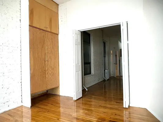 Rented by Sovereign Associates | media 3