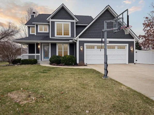 903 Goodsell St, Otsego, MI 49078