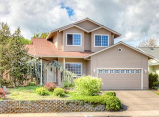 245 Deborah Dr, Talent, OR 97540