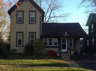 334 E Union St, Lockport, NY