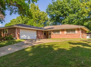 1760 Cassell Rd, Manhattan, KS 66502
