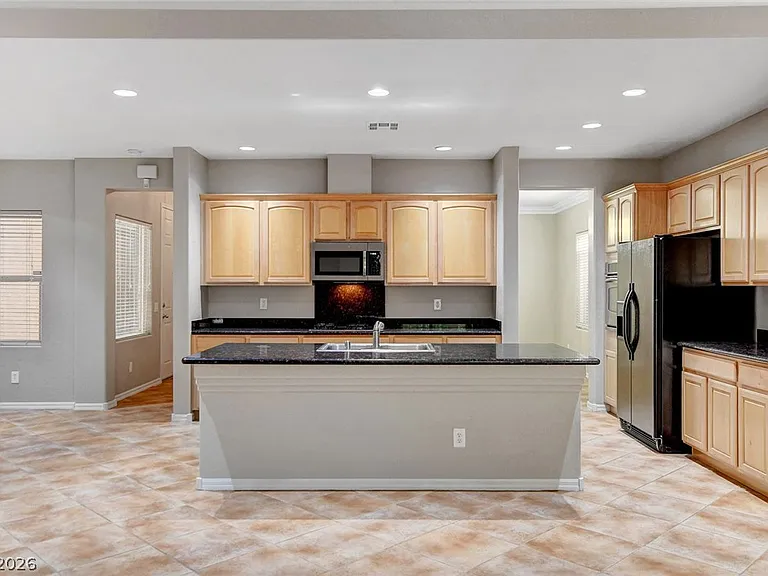 6825 Tarpon Springs Ct — Photo 16
