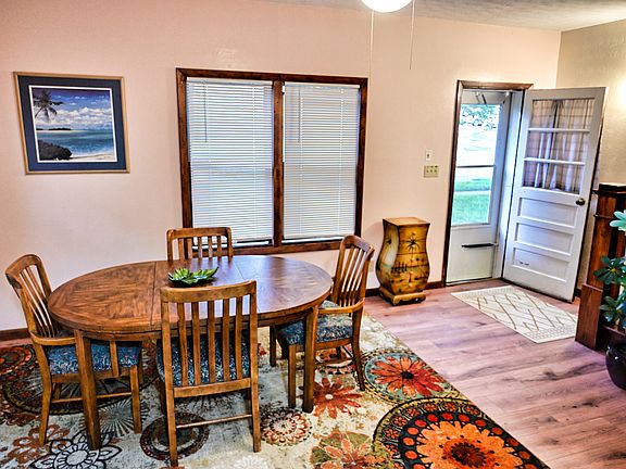 3rd image of 4103 Davis Ave #1