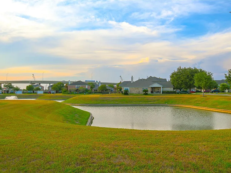 23719 Parkwater Bridge Ln — Photo 3