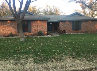 2220 S 3rd St, Lamesa, TX 79331