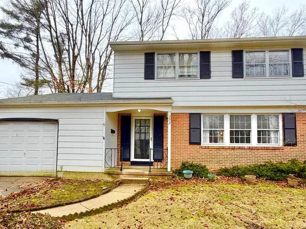 302 Provincetown Rd, Cherry Hill, NJ 08034