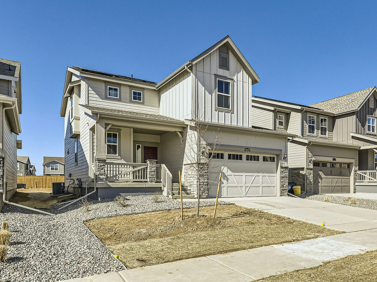 10221 Wheeling Street — Photo 1