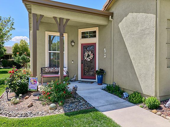3rd image of 701 Cinnabar Hills