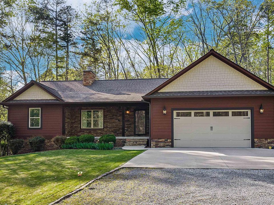 1st image of 3300 Hardinger Rd NW