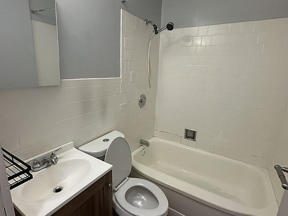 3rd image of 1815 Denison Ave #10793153