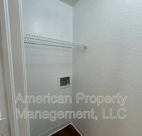 13129 E 44th St — Photo 11